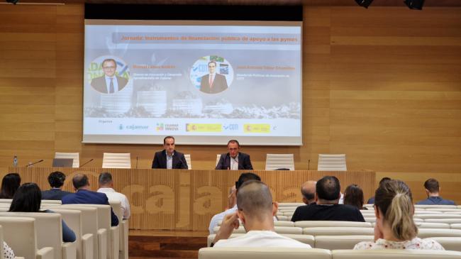 Herramientas de apoyo financiero de Cajamar para pymes del CDTI y ENISA