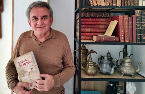 El IEA presenta la novela histórica de José Luis Guil Guerrero ‘Manes de agosto’