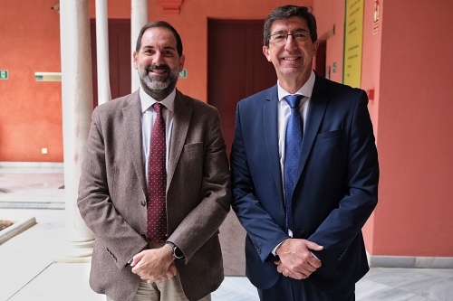 La Consejería de Justicia recibe el Premio Ícaro de la Universidad de Almería