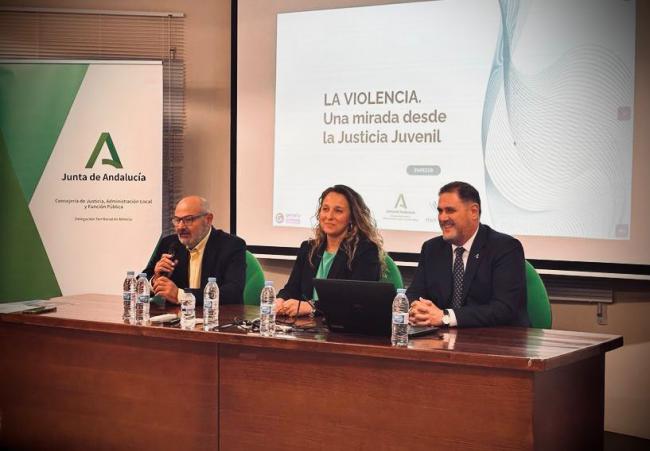 La Junta forma a docentes de ESO y Bachillerato para prevenir la violencia escolar