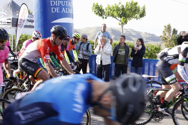 Más de 500 cicloturistas conquistan ‘Las 4 cimas’ del programa ‘Almería Activa’