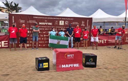 Dos hermanas de Pulpí se hacen Campeonas de España sub 14 de tenis playa