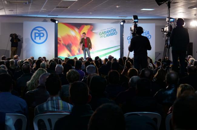 Casado define en Níjar al PP como el partido de las clases trabajadoras