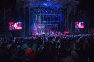 Maka congrega a 6.000 personas en el recinto del ferial de Almería