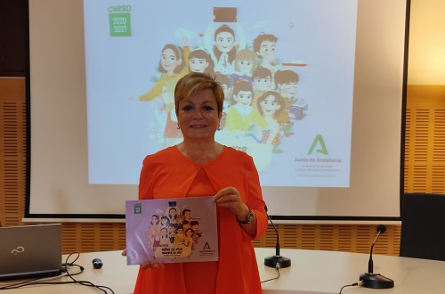 La almeriense Flor de Torres es una de las doce protagonistas del calendario coeducativo del IAM