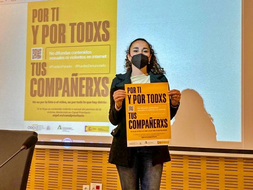 IAM y Protección de Datos lanzan en Almería la campaña contra la ciberviolencia de género