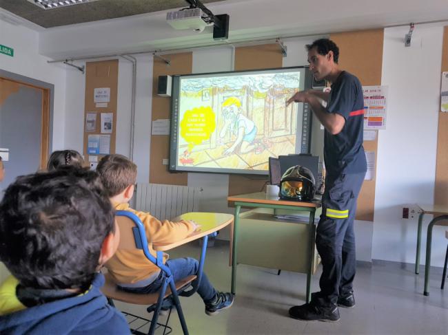 6.000 escolares en las actividades de los Bomberos de Almería en el curso 2018/19