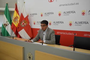 Cs Almería urge a buscar una solución a la carga financiera heredada por el Ayuntamiento tras la extinción de Emisa