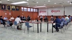 La Cámara de Comercio traslada sus inquietudes al ministro Garzón