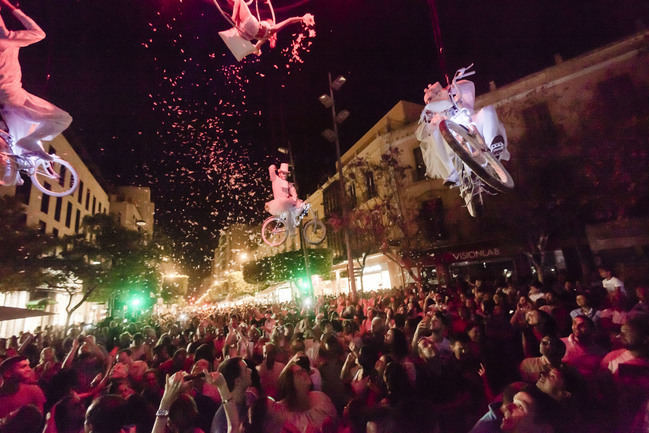 Gastronomía, moda, cultura y comercio desfilarán mañana por la Noche en Blanco