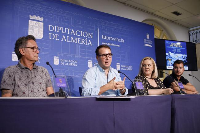 La ‘Noche de las Velas’ de Rodalquilar cierra el verano en el Parque Natural