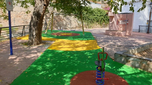 Diputación construye un parque infantil y biosaludable en Canjáyar