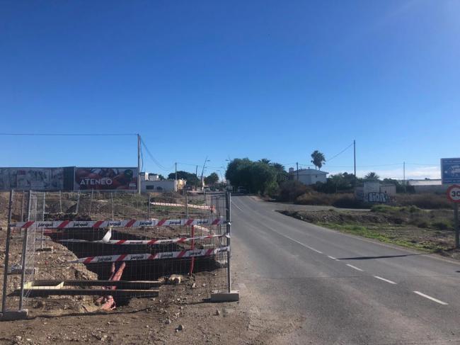 Iniciado acondicionamiento de la carretera del aeropuerto a El Alquián