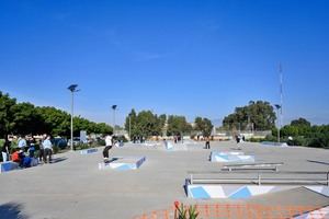 Las mejoras en el skate del Parque del Andarax hacen disfrutar a los usarios