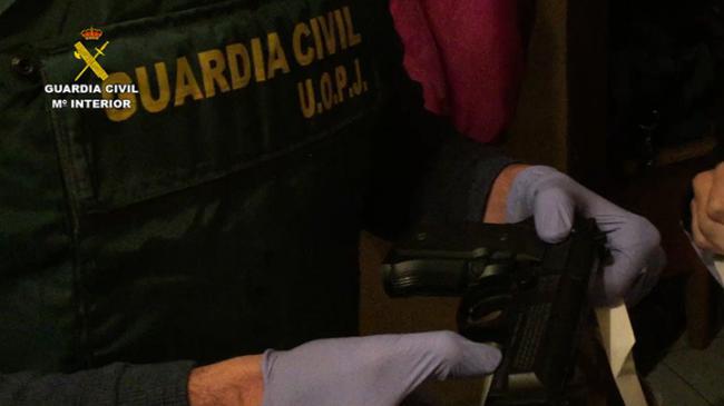 La Guardia Civil detiene a cinco personas y esclarece un homicidio cometido en Paterna