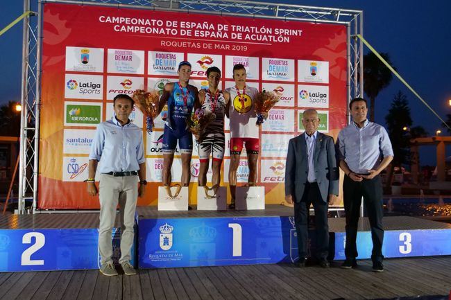 Diputación apoya el Campeonato de España de Triatlón sprint y Acuatlón de Roquetas de Mar