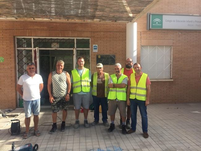 El PFEA comienza su ‘curso escolar’ con las obras de mejora del colegio de Alicún