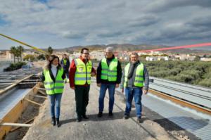 Las obras del Puente que une Huércal de Almería con Viator alcanzan su ecuador