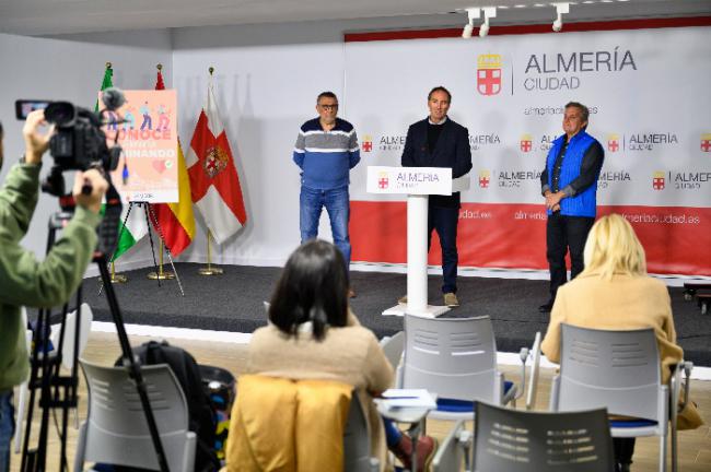 Cinco rutas para conocer Almería caminando