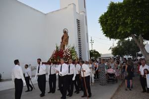 Cohetes y el repique de campanas anunciarán mañana el inicio de las fiestas de San Isidro