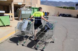 El Ejido ofrece recogida gratuita de muebles y enseres