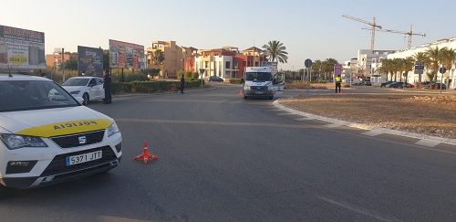 Policía Local de Vera sanciona en una noche a 140 personas por botellón sin mascarillas