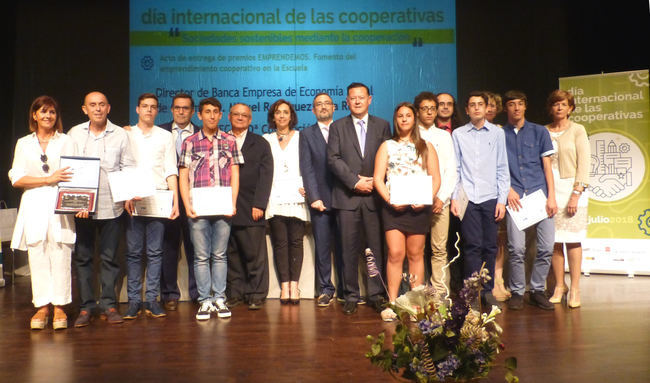 Cajamar premia cooperativas de Murcia, Granada y Madrid