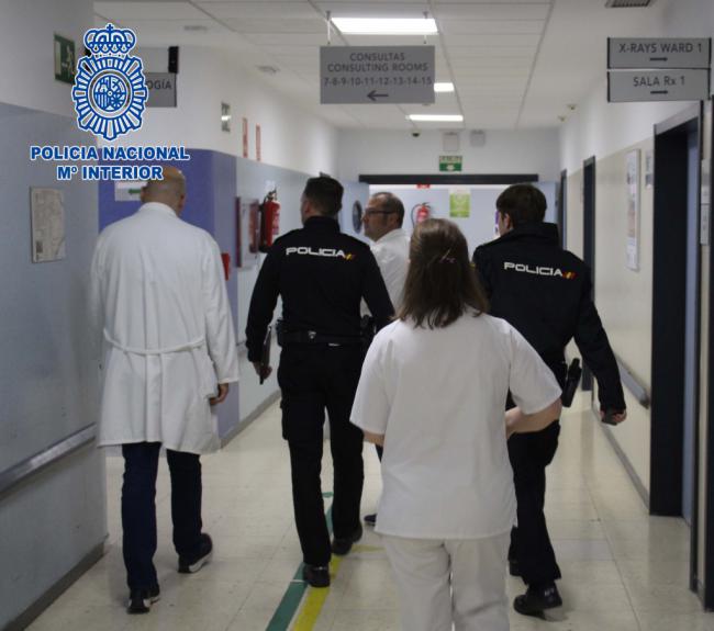 La Policía Nacional detiene a la agresora de una facultativa del hospital Torrecárdenas