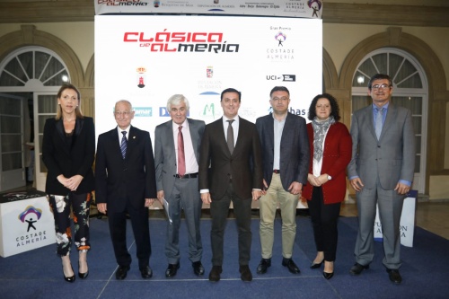 ‘Costa de Almería’ llegará a más de 200 millones de hogares con la XXXIII edición de La Clásica ciclista