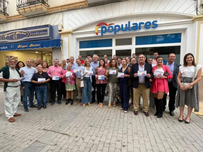 El PP explica en Vera la bajada de impuestos