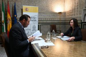 Óscar Puente y Rocío Díaz discuten infraestructuras en Almería