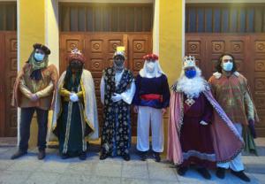 Los Reyes Magos visitan las casas de los niños de Tabernas