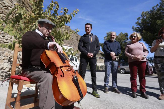 Senderos literarios para atraer el turismo a Laroya