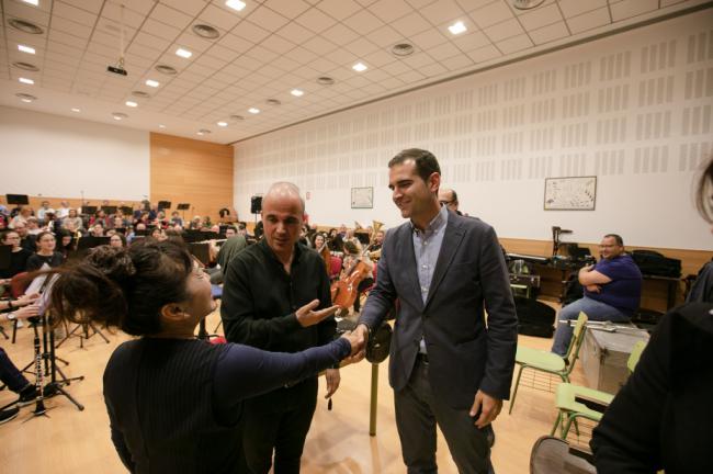 El alcalde elogia la labor con la cantera de la Agrupación Musical San Indalecio de La Cañada