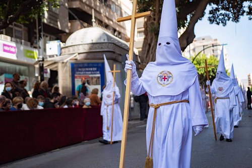 La Semana Santa finaliza en Almería con el Resucitado tras dos años de pandemia