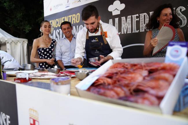 La gamba roja conquista la Feria de Almería