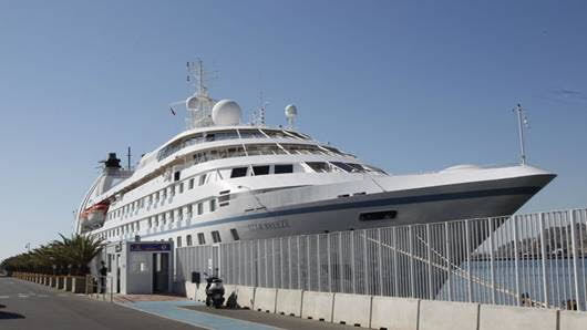 El crucero Star Breeze realiza el lunes la primera de sus tres escalas otoñales en Almería