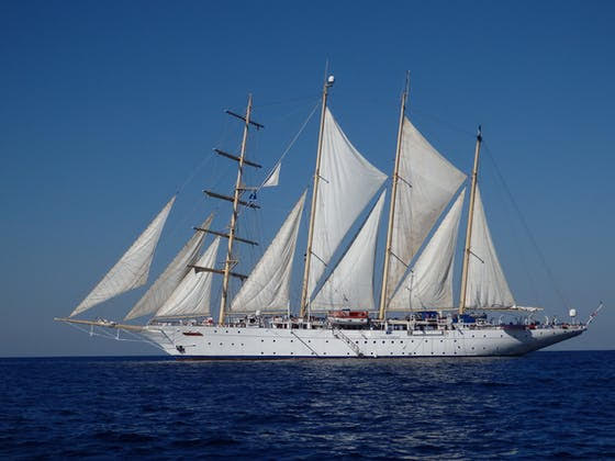 El sábado hace escala en Almería el crucero-velero ‘Star Flyer’