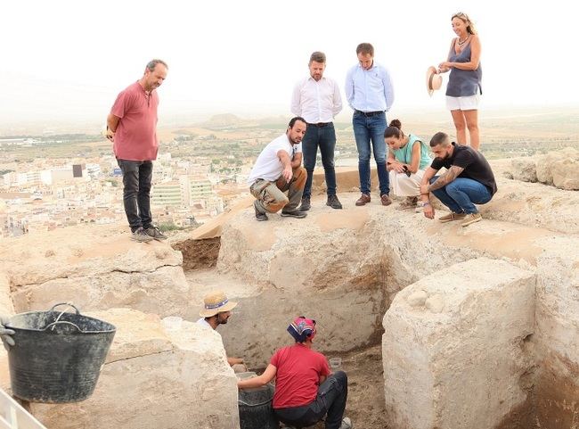 Vera reanuda la segunda campaña de excavaciones en el “Parque Arqueológico Bayra”