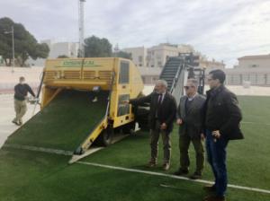 Nuevo césped artificial para la Ciudad Deportiva de Vera