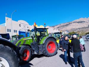 Movilización agraria en Los Vélez provoca retenciones en la A-92N