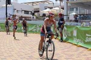 1000 triatletas en el Campeonato de España celebrado en Pulpí