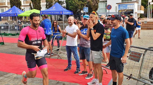 El X Triatlón Cabo de Gata – Níjar fomenta el binomio turismo y deporte