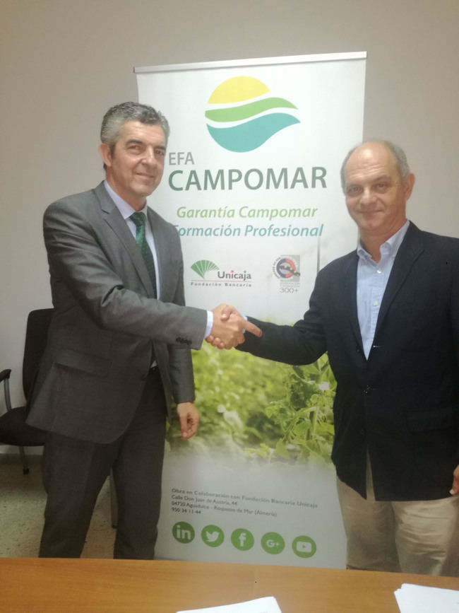 Unicaja Banco apuesta por la formación y los nuevos proyectos de agricultores de Almería a través de la Escuela Campomar