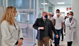 El director gerente del SAS visita las mejoras del Hospital de Poniente