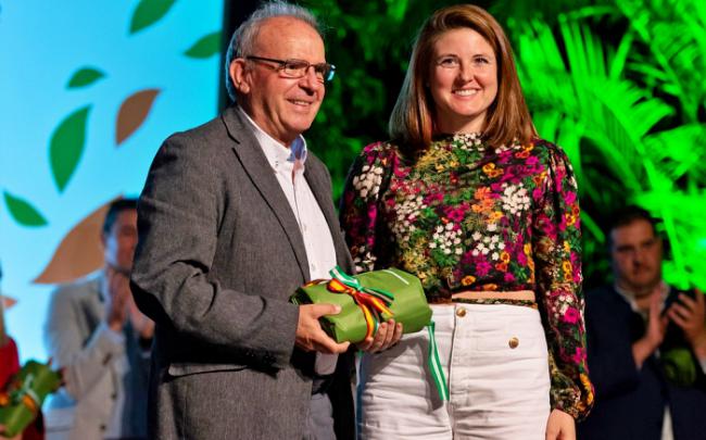 Vícar Renueva Las Tres Flores En Los Premios ‘Andalucía En Flor’ De AMJA