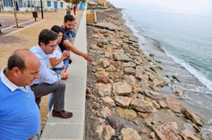 El alcalde de El Ejido exige medidas ya en la playa de Balerma