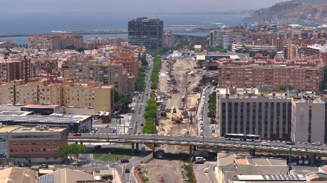 Ayuntamiento de Almería ahorra otros 10.7 millones para el soterramiento