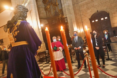 Veneración al Cristo de Medinaceli