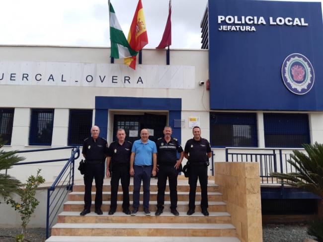 El Comisario Provincial del Cuerpo Nacional de la Policía visita Huércal-Overa